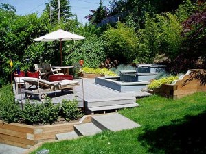 sloped_hill_patio